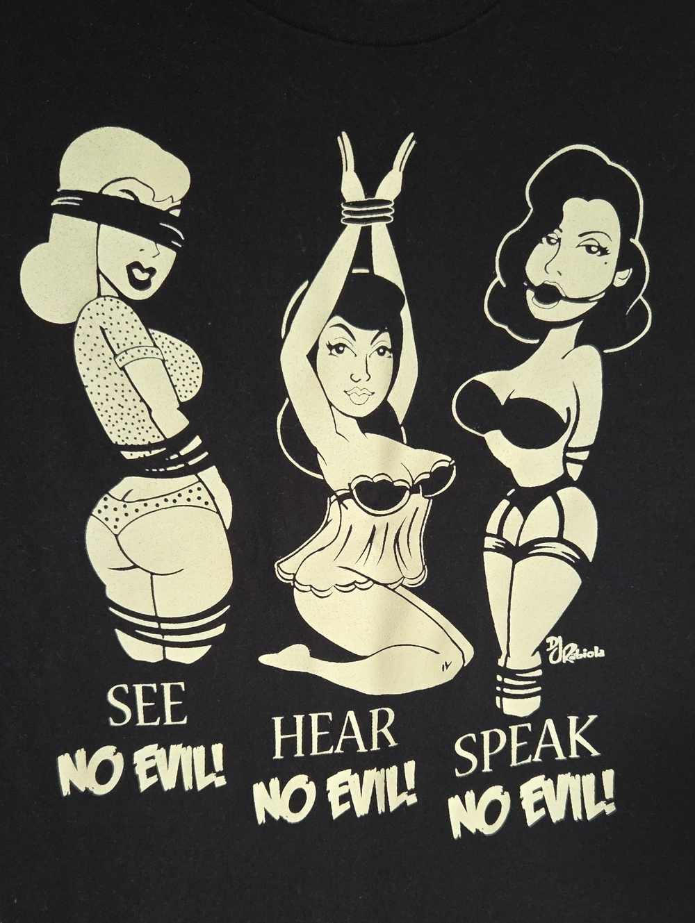 PINKY STAR See No Evil! Hear No Evil! Speak No Evil! Tshirt